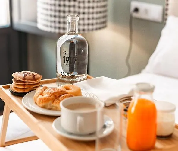 1907 Collection Oviedo